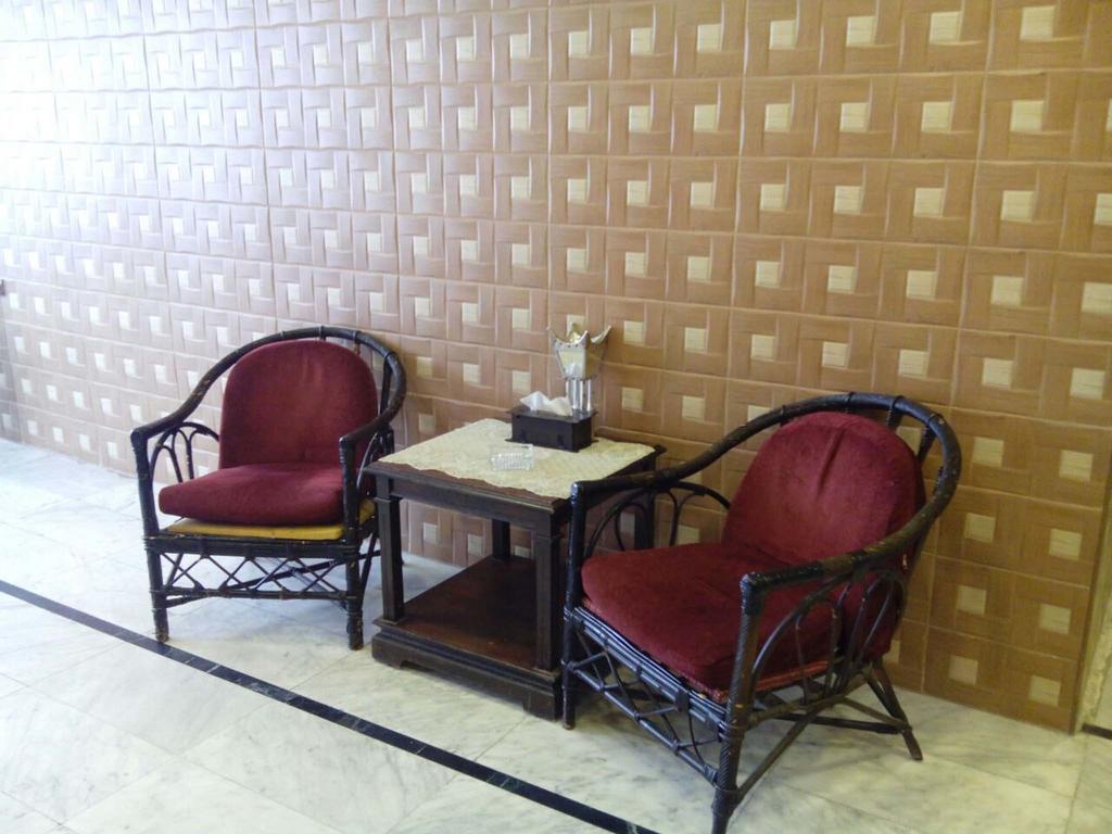 Al-Houriat Hotel Amman Extérieur photo