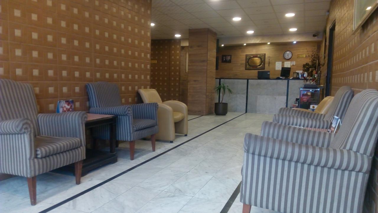 Al-Houriat Hotel Amman Extérieur photo
