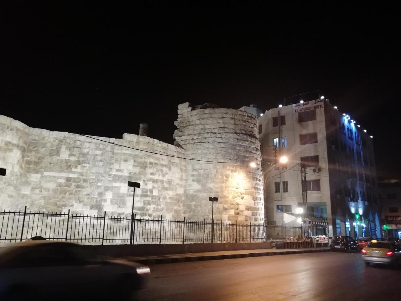 Al-Houriat Hotel Amman Extérieur photo