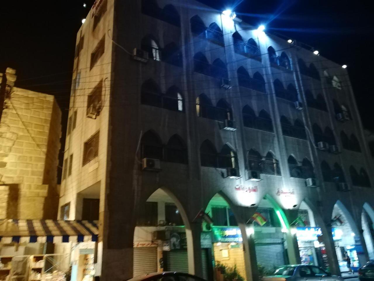 Al-Houriat Hotel Amman Extérieur photo