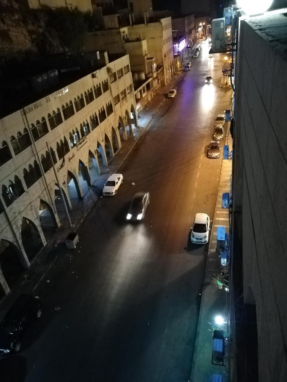 Al-Houriat Hotel Amman Extérieur photo